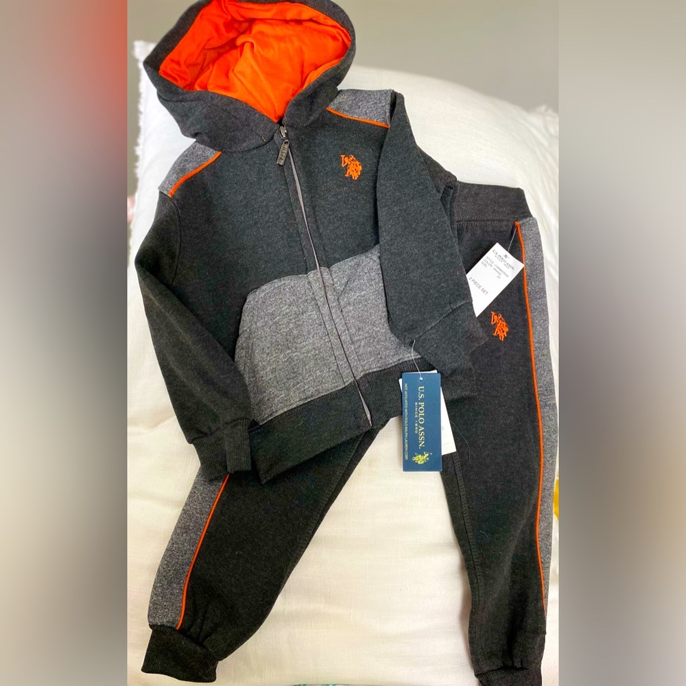 3T U.S. Polo Assn. 2-Piece Kid’s Sweat Suit